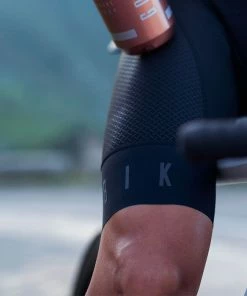 Cuissard Court Gobik Absolute 4.0 K10 Homme Noir -Vélos Urbains Magasin de vente c u l o t t e a b s o l u t e 40 c o r t o h o m b r e 04 700x700 3