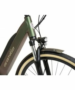 Vélo Électrique Granville E-Absolute 34+ Vert Caméléon 400 Wh 2023 -Vélos Urbains Magasin de vente e absolute 34 vert cameleon 4 700x700 3