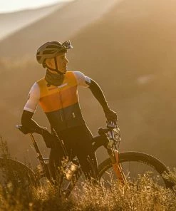 Maillot Manches Courtes Gobik Stark Nectar Homme -Vélos Urbains Magasin de vente maillot hombre stark nectar gobik warm series22 3 700x700 8