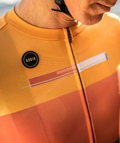 Maillot Manches Courtes Gobik Stark Nectar Homme -Vélos Urbains Magasin de vente maillot hombre stark nectar gobik warm series22 5 700x700 3