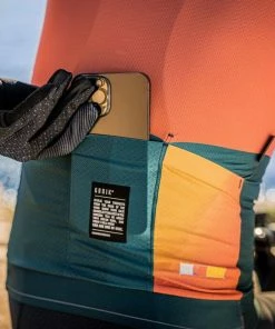 Maillot Manches Courtes Gobik Attitude 2.0 Apricot Unisex 41 Maillot Manches Courtes Gobik Attitude 2.0 Apricot Unisex -Vélos Urbains Magasin de vente maillot unisex attitude apricot gobik warm series22 5 700x700 1